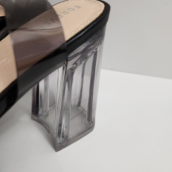 🆕️Forever 21 Black Rhinestone And Lucite Heel Sandals - Picture 14 of 14